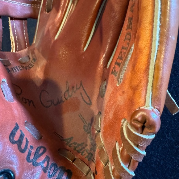 Wilson Classic Brown Leather Ron Guidry A2635 Baseball Glove. 010186 - Picture 3 of 9